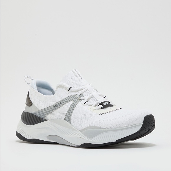 Skechers Shoes - Women’s SKECHERS Sport Mira-Retro black & white sneakers- Size 8.5